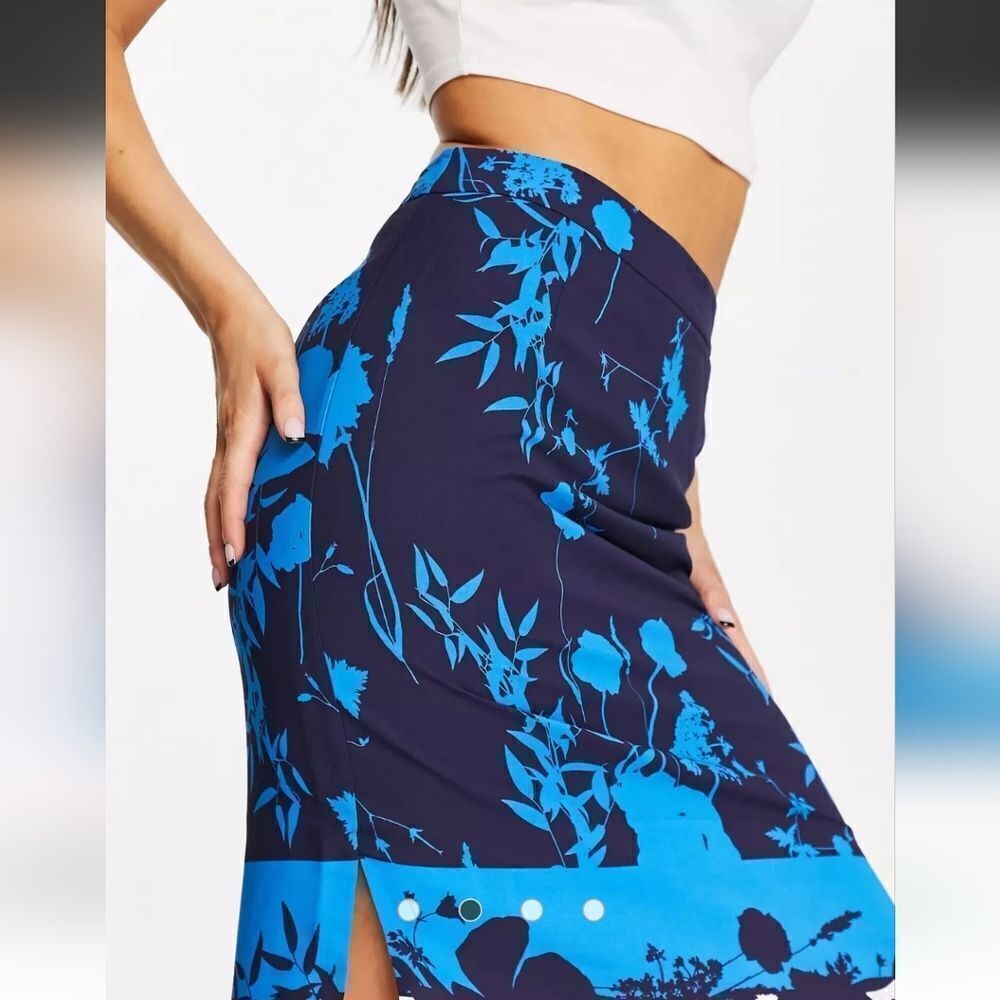 TED Baker Selaah bluebell side slit midi skirt in blue - Picture 2 of 12